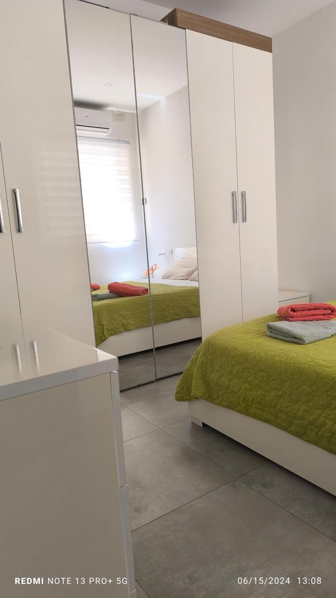 One Bedroom Tea Apartment Il-Gzira Exterior photo