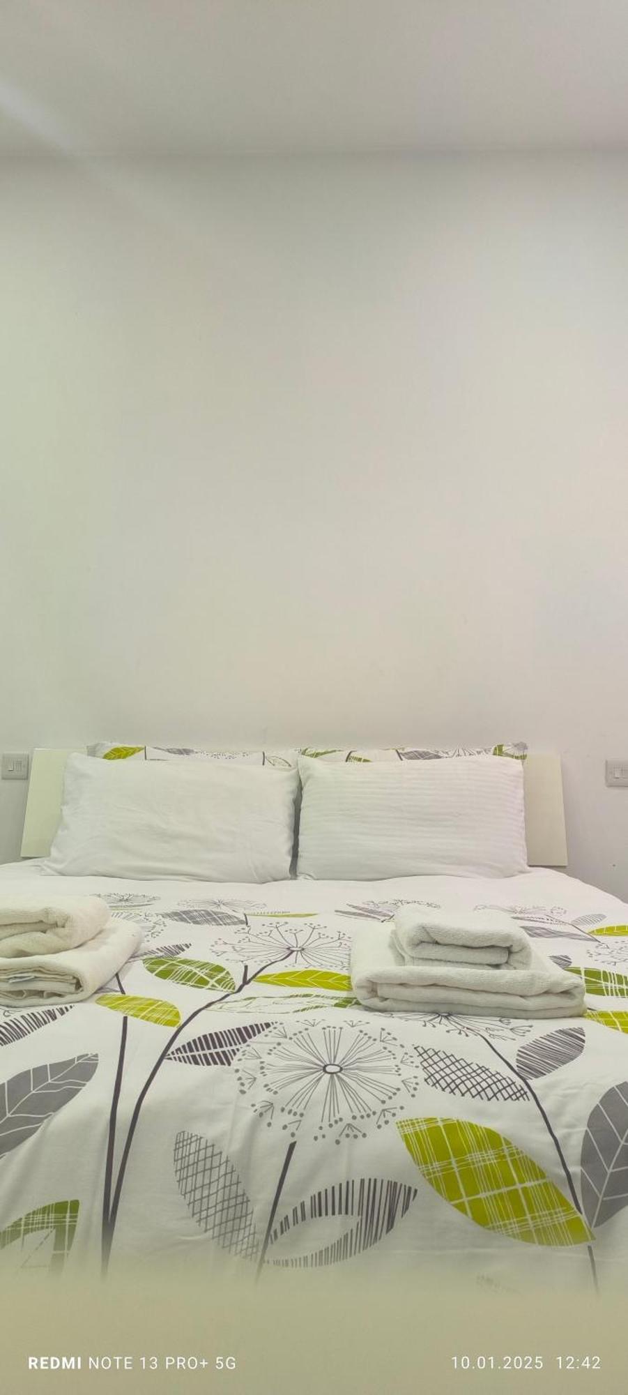 One Bedroom Tea Apartment Il-Gzira Exterior photo