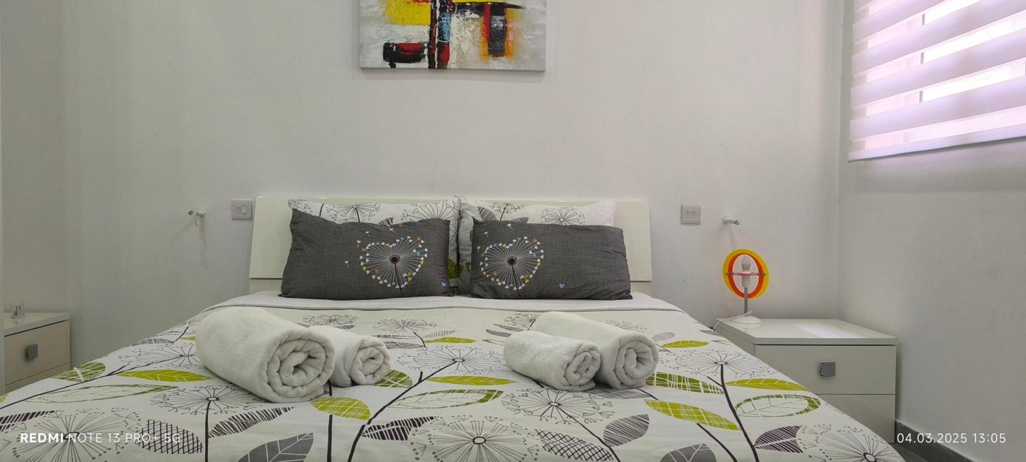 One Bedroom Tea Apartment Il-Gzira Exterior photo